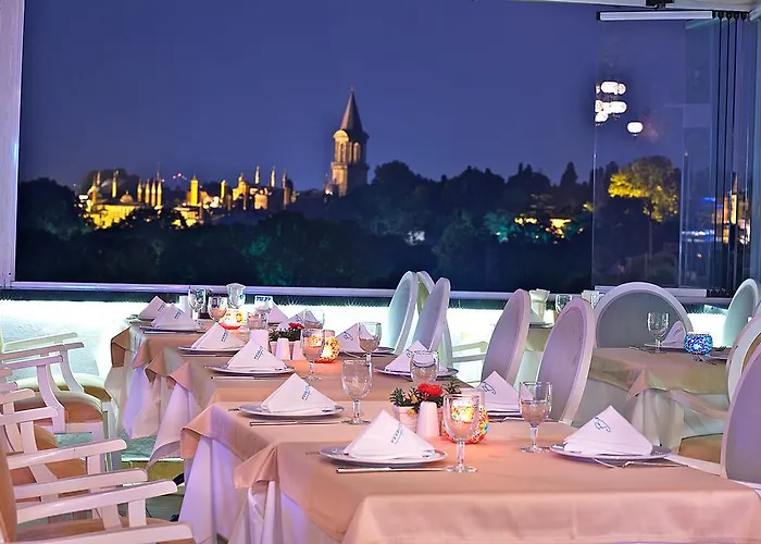 The فندق اسطنبول