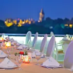 The Hotel 3*
